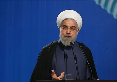 روحانی: ایران در کنوانسیون خزر امتیازات خاصی گرفت / سهم روسیه از دریای خزر ۱۷ درصد شد / تا ۱۵ مایل از خط مبدأ دریای خزر سرزمین خودمان است / ۱۰ مایل پس از خط مبدأ نیز منطقه ماهیگیری است؛ کشتی‌های ما می‌توانند در سراسر این دریا رفت و آمد کنند /  اگر آمریکایی ها می‌خواستند همدیگر را ببینیم چرا پل را خراب کردند؟ خودشان پل را خراب کرده و آن طرف داد می‌زنند / اگر راست می‌گویید بیایید پل را دو مرتبه درست کنید / بعد از جنگ، در ژنو مذاکرات مخفیانه‌ای با یکی از نزدیکان صدام شروع کردیم؛ مردم خبر نداشتند