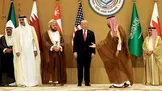 در روز سی و ششم جنگ سوم چه گذشت؟/ ادعای بلومبرگ: انتقال مخفیانه نفت از تنگه توسط اعراب/اکسیوس: میانجی‌ها همچنان پیام‌ها را میان واشنگتن و تهران منتقل می‌کنند اما پیشرفت ملموسی حاصل نشده؛ پاکستانی‌ها ارزیابی‌های خوش‌بینانه‌تری ارائه می‌کنند/اکسیوس: بارزانی به کاخ سفید پیام داده که برای ازسرگیری مذاکرات کمک کند/نیویورک‌تایمز: کاخ سفید می‌داند که درگیری با ایران به جنگ اقتصادی تبدیل شده