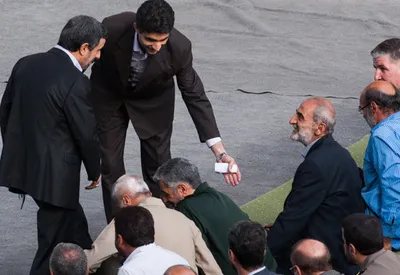 احمدی نژاد و جریان انحرافی علیه «سید حسن»