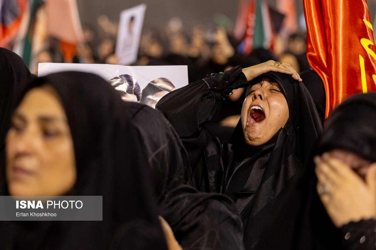 تصاویر: دومین روز مراسم وداع با رهبرشهیدانقلاب