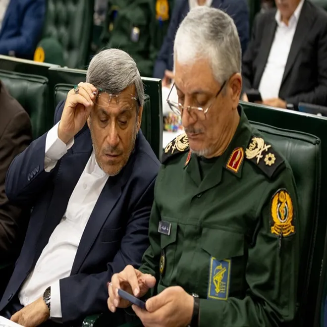 تصاویر: جلسه رای اعتماد مجلس به وزیر جدید دفاع