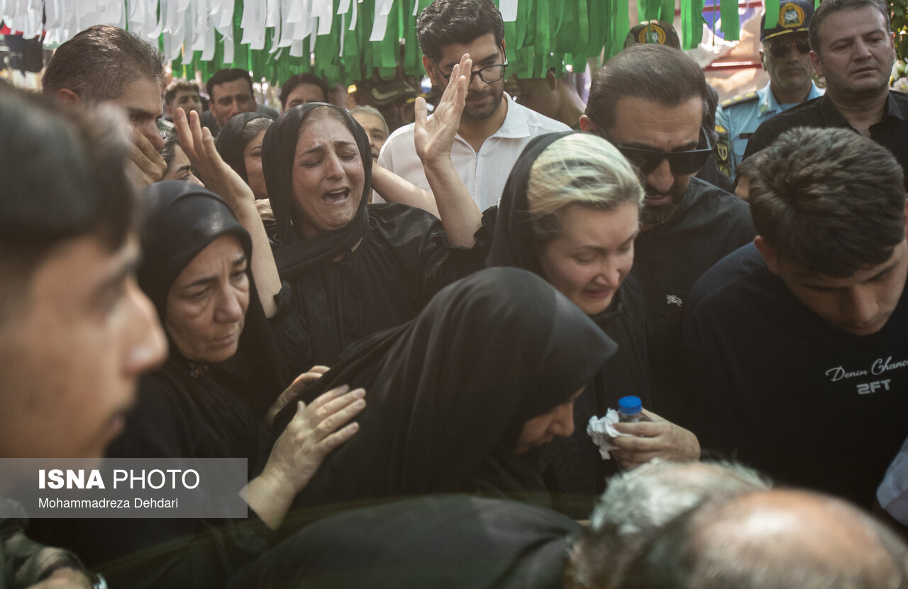 تصاویر: مراسم تشییع پیکر مطهر امیر سرتیپ خلبان مجید کاظمی - شیراز