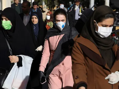 معاون وزیر بهداشت: عابران پیاده که ماسک نمی زنند، با دوربین پلیس، شناسایی و جریمه می‌شوند / همان سیستمی که برای برخورد با بی‌حجابی به کار گرفته شده، برای این افراد نیز استفاده می‌شود / اگر پلیس ببیند، جریمه می‌شوند و اگر نبیند، جریمه نمی‌شوند / جرایم به حساب وزارت بهداشت واریز می‌شود؛ ما از این پول نخواهیم گذشت