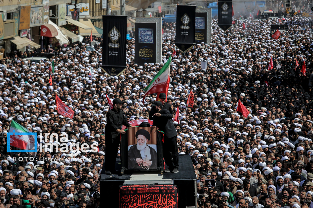 تصاویر: تشییع پیکر آیت الله سید موسی شبیری زنجانی - قم