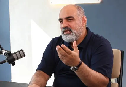 ویدیو / موسوی‌نیا استاد روابط بین‌الملل: در اسرائیل علیه ایران اجماع وجود دارد: هدفشان طولانی شدن جنگ و تبدیل ایران به failed state (دولت فرومانده) است