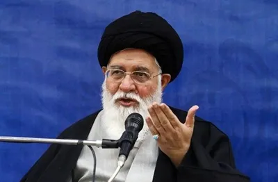 خشم علم الهدی از تصمیم کشور برای مذاکره: خلاف غرور ملی است / مذاکرات شنبه بی‌توجهی به تکلیف شرعی و دینی است که باعث گرفتاری ما در محاصره دشمن خواهد شد / برای این برجام لعنتی هم رفتند، نشستند، حرف زدند، خندیدند و دست در دست هم دادند