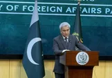 پاکستان: مذاکرات فنی بین ایران و آمریکا با وجود استراحت‌های طرفین، همچنان ادامه دارد و قرار است طی روز‌های آتی از سر گرفته شود/ مذاکرات به نتایج مهمی منجر شده/ در حال برقراری ارتباط با تهران و واشنگتن جهت اجرای مؤثر تفاهم‌نامه هستیم