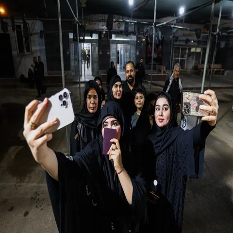 تصاویر: تردد زائران اربعین در پایانه مرزی چذابه
