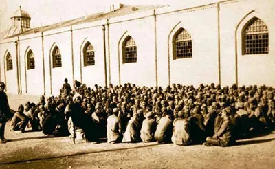 ماجرای شپش‌رسی از زندانیان سیاسی قصر در ۸۱ سال پیش