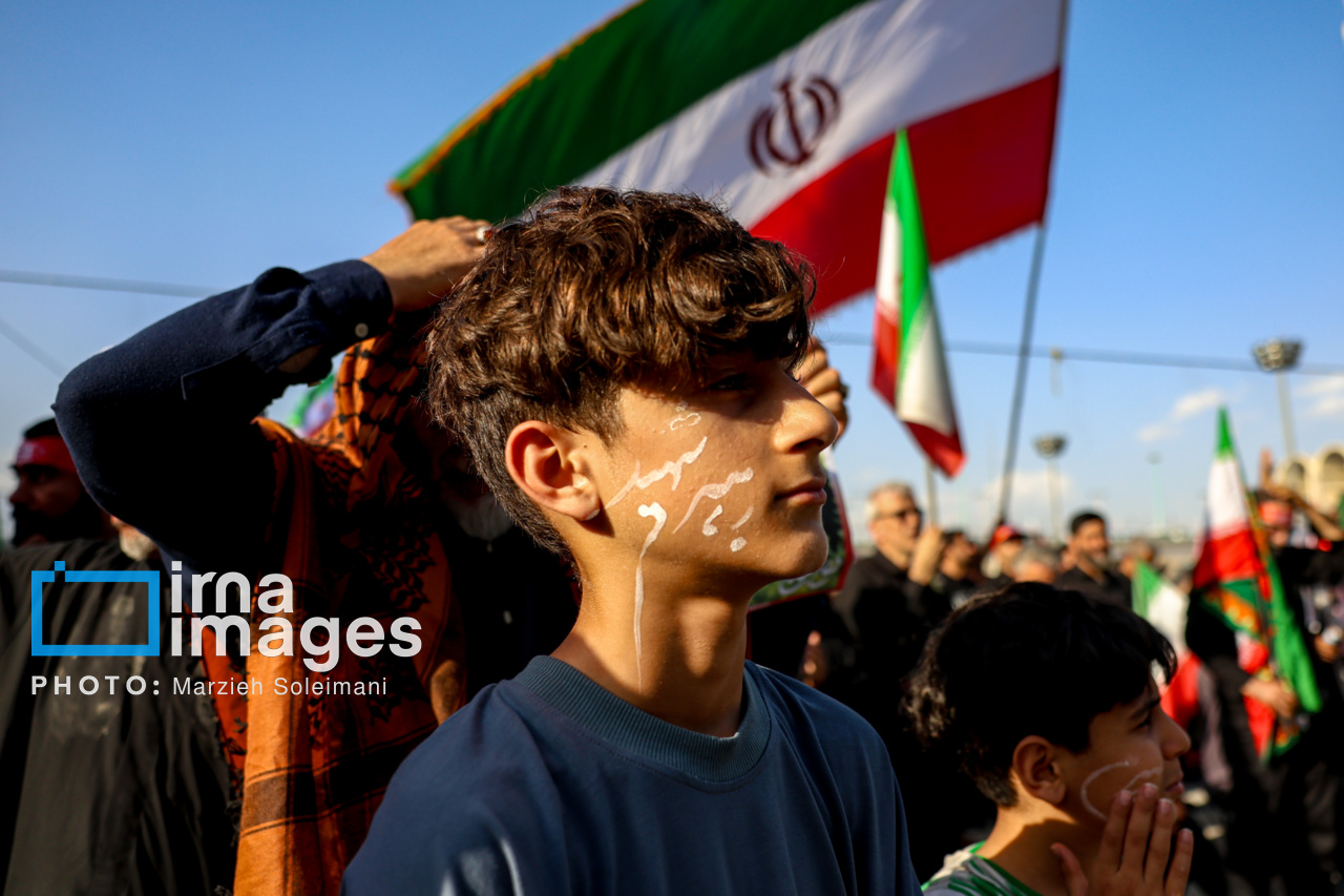 تصاویر: نخستین روز مراسم وداع با رهبر شهید انقلاب
