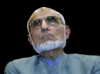 میرسلیم: قالیباف سرلیست شورای ائتلاف اصولگرایان نیست؛ پوسترها را طرفدارانش می‌زنند