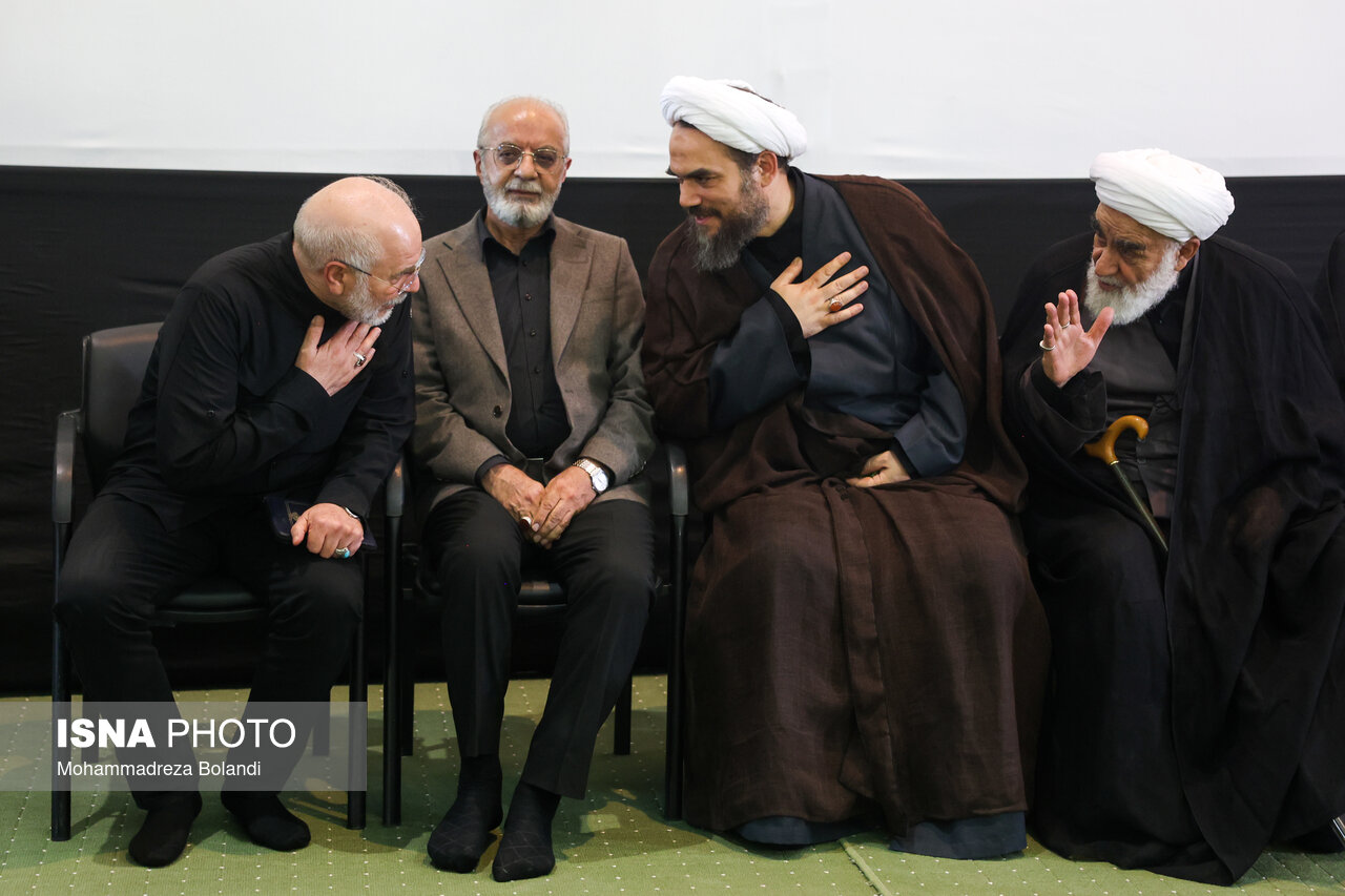 تصاویر: مراسم بزرگداشت چهلمین روز تدفین رهبر شهید انقلاب