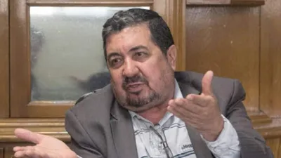 پدر داماد احمدی نژاد: محمود احمدی‌نژاد در انتخابات ۱۴۰۰ شرکت می‌کند و تایید صلاحیت می‌شود