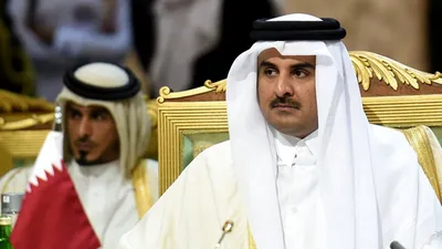 تنش در نشست اتحادیه عرب / امیر قطر جلسه را ترک کرد