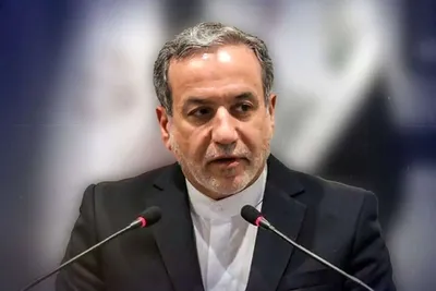 عراقچی: گفت‌و‌گو‌های روز جمعه در سطح معاونین با سه کشور اروپایی، کاملاً جدا از مذاکره با آمریکا است/ مطمئن نیستم که دیدگاه‌های آقای شمخانی به درستی از سوی رسانه آمریکایی منعکس شده باشد، با این حال ما در برابر رفع تحریم‌ها، آمادگی اعتمادسازی درباره برنامه هسته‌ای خود را داریم