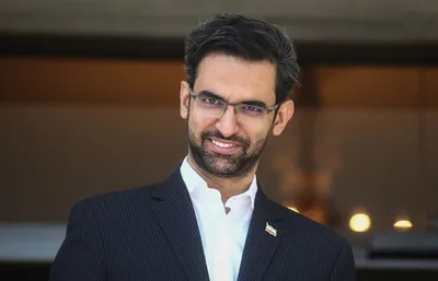 آذری جهرمی: وقتی فناوری رسانه می تواند عامل مسمومیت دانش‌آموزان باشد، چرا دو گیگ اینترنت نتواند بارداری را رقم بزند؟!