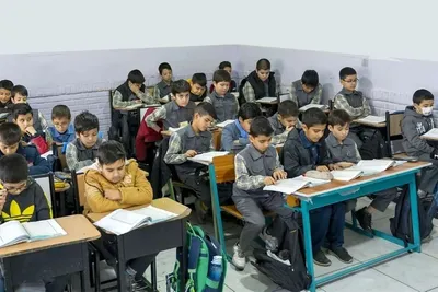 آموزش و پرورش: نمرات آزمون‌های نهایی دانش‌آموزان بین ۸ تا ۱۰ است/ ۴۰ درصد ابتدایی‌ها مهارت خواندن و نوشتن استاندارد را ندارند/ سال گذشته نمره ریاضی دانش‌آموزان شرکت‌کننده در آزمون دانشگاه صنعتی شریف، حدود ۶ یا ۷ بود