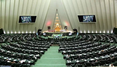 جزئیات طرح جدید مجلس برای خروج ایران از پروتکل الحاقی / نبویان: در این طرح، دولت ملزم است اجرای داوطلبانه پروتکل الحاقی را متوقف کند /  نظارت‌ها را صرفا تحت پادمان می پذیریم