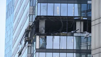 حمله پهپادی به مسکو و کریمه همزمان با حضور پوتین در رژه روز نیروی دریایی در سن‌پترزبورگ / یک نفر زخمی شد؛ یکی از فرودگاه‌های پایتخت برای چند ساعت تعطیل شد