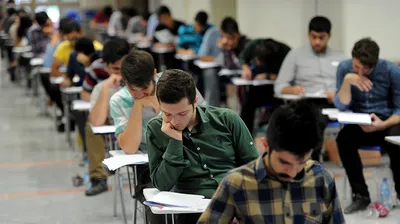 وزیر علوم: نتایج آزمون سراسری ۹۹ اواخر شهریور اعلام می‌شود