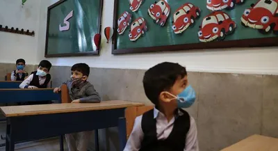وزیر آموزش و پرورش: باز یا بسته شدن مدارس تاثیر چشمگیری در شیوع کرونا ندارد؛ اما دور بودن دانش آموزان از فضای مدارس با اختلالات گسترده ای در حوزه روابط اجتماعی همراه خواهد بود / سلامت روانی دانش آموزان به اندازه سلامت جسمانی آنان اهمیت دارد