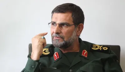 سردار تنگسیری، فرمانده نیروی دریایی سپاه: ما قایق‌های موشک‌انداز و تجهیزات موشکی داریم که بُردشان قابل ذکر نیست، اما آن‌ها را در مکان‌های محرمانه، دور از دید دشمن ذخیره کرده‌ایم/ هیچ‌کس نمی‌تواند به ما ضربه بزند و فرار کند، حتی اگر مجبور شویم آن‌ها را در خلیج مکزیک تعقیب کنیم، این کار را خواهیم کرد