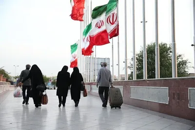 استاندار تهران: حضور اتباع خارجی و مهاجرت معکوس از تهران، چالش‌هایی مانند آلودگی هوا و بحران آب را ایجاد کرده