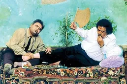 ببینید / صحنه معروف فیلم مادر از زبان مرحوم  اکبر عبدی