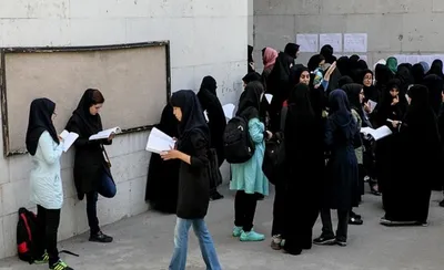 نماینده ولی فقیه در دانشگاه آزاد استان گلستان: طرح جدید حجاب و عفاف اجرا می‌شود / در قانون جدید، در صورت داشتن پوشش نامناسب، نخست تذکر داده می شود، سپس مشاوره و اطلاع به خانواده
