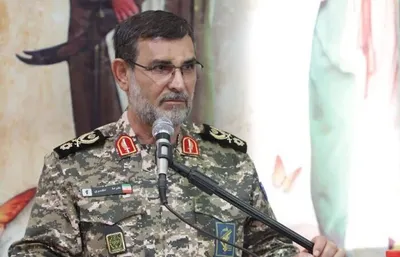 سردار تنگسیری، فرمانده نیروی دریایی سپاه: هدف از طرح این ادعا‌ها که یمن از ایران دستور می‌گیرد، اهانت به مردم یمن است/ جنگ طلب نیستیم، اما تا آخرین لحظه با کسی که به کشور ما تجاوز کند، می‌جنگیم/ بهای تسلیم شدن، گران‌تر از جنگ خواهد بود/ سرنوشت هر ناوشکنی که بخواهد به ما حمله کند، غرق شدن خواهد بود