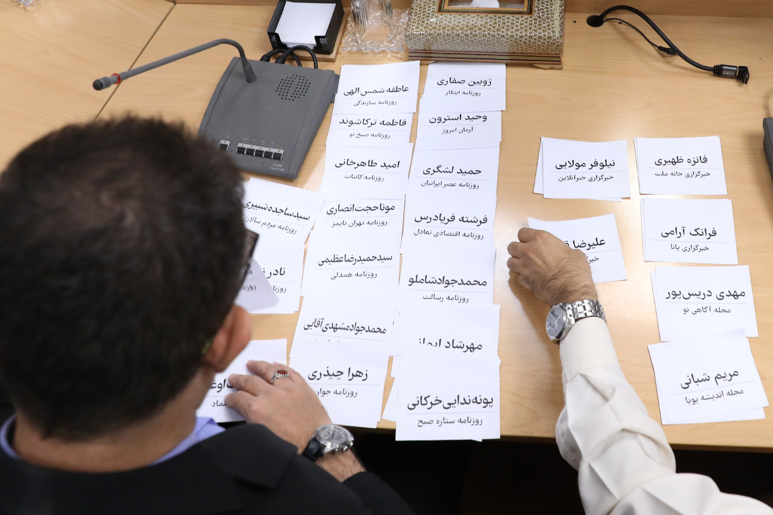 تصاویر: نشست خبری پزشکیان با جمعی از اصحاب رسانه