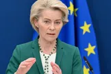 کمیسیون اروپا: توافق تفاهم میان تهران و واشنگتن نشان می‌دهد دیپلماسی نتیجه می‌دهد