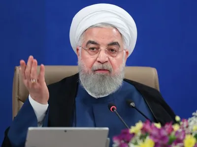 روحانی: شاید والدینی نخواهند فرزندشان را به مدرسه بفرستند؛ ما اجباری نداریم / ما که نمی‌خواهیم دستبند بزنیم و دانش آموز را بیاوریم / صداوسیما برای اطمینان مردم، دوربین را به مدارس ببرد و واقعیت را نشان بدهد