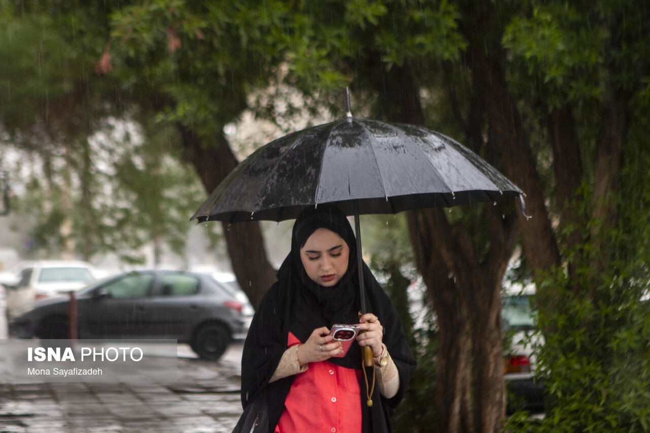 تصاویر: نخستین باران پاییزی در اهواز