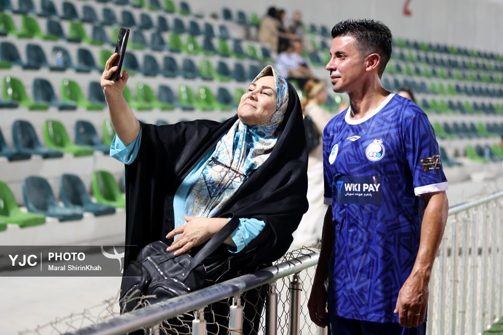 تصاویر: دربی پیشکسوتان استقلال و پرسپولیس در کیش