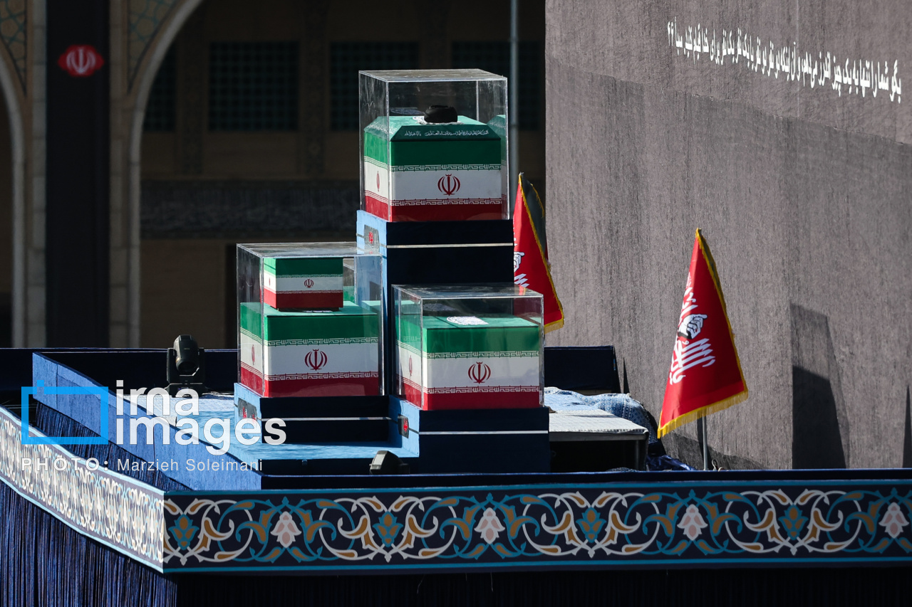 تصاویر: نخستین روز مراسم وداع با رهبر شهید انقلاب