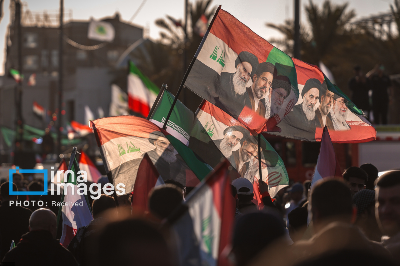 تصاویر: تشییع پیکر مطهر رهبر شهید انقلاب در نجف اشرف