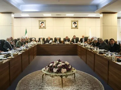 مذاکرات مجمع‌ تشخیص درباره «پالرمو» بازهم ناتمام ماند / تصمیم‌گیری تا سال آینده به تعویق افتاد