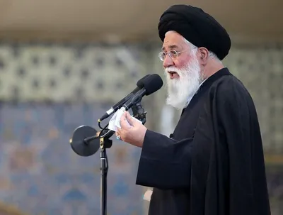 تکرار دروغ جلیلی توسط علم الهدی / علت اصرار «امام جمعه مشهد» بر یک عکس فوتوشاپی و منتشره توسط گروه تروریستی «مجاهدین خلق» چیست؟