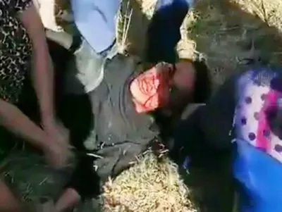 جزئیات جدید از ویدئوی کتک‌ خوردن زنی در آبادان / فرماندار: همه حاضران در ویدئو بازداشت شدند / دادستان ورود کرد؛ پرونده قضایی تشکیل شد