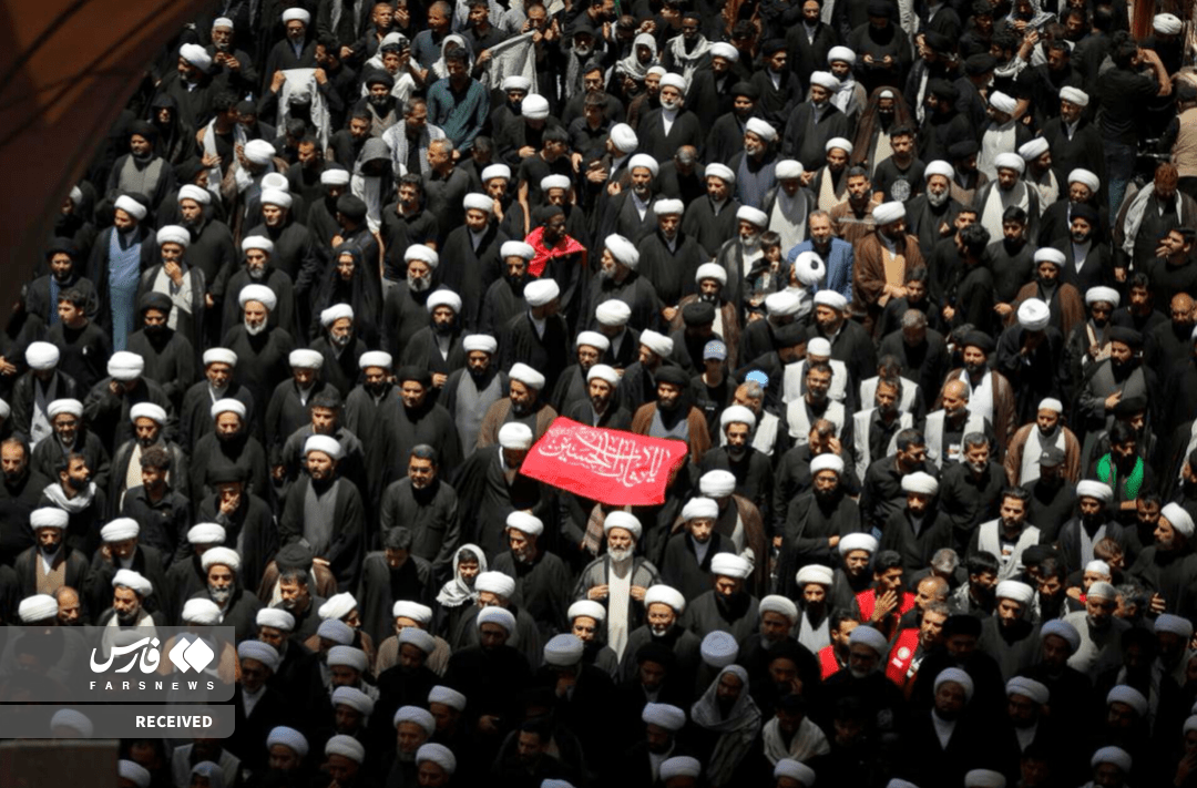 تصاویر: تشییع پیکر مطهر رهبر شهید انقلاب در نجف اشرف