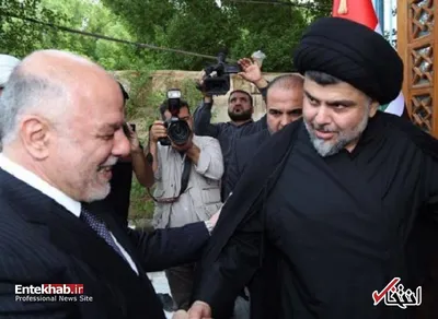 موافقت «مقتدی صدر» با تمدید دوره نخست‌وزیری «العبادی» در ازای ۹ شرط / «ایجاد سیاست خارجی مستقل به دور از دخالت خارجی» از جمله شروط است / «نوری المالکی» و «هادی العامری» در دولت ائتلافی جدید حضور ندارد