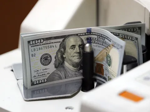 دوحه و تهران در مراحل پایانی توافق بر سر جزئیات فنی برای آزادسازی اولین ۶ میلیارد دلار از دارایی‌های مسدودشده هستند / این ۶ میلیارد دلار در دو مرحله پرداخت خواهد شد