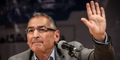 زیباکلام: بود و نبود «عارف» فرقی نمی‌کند / نسل جدید اصلاحات به زودی ظهور می‌کند