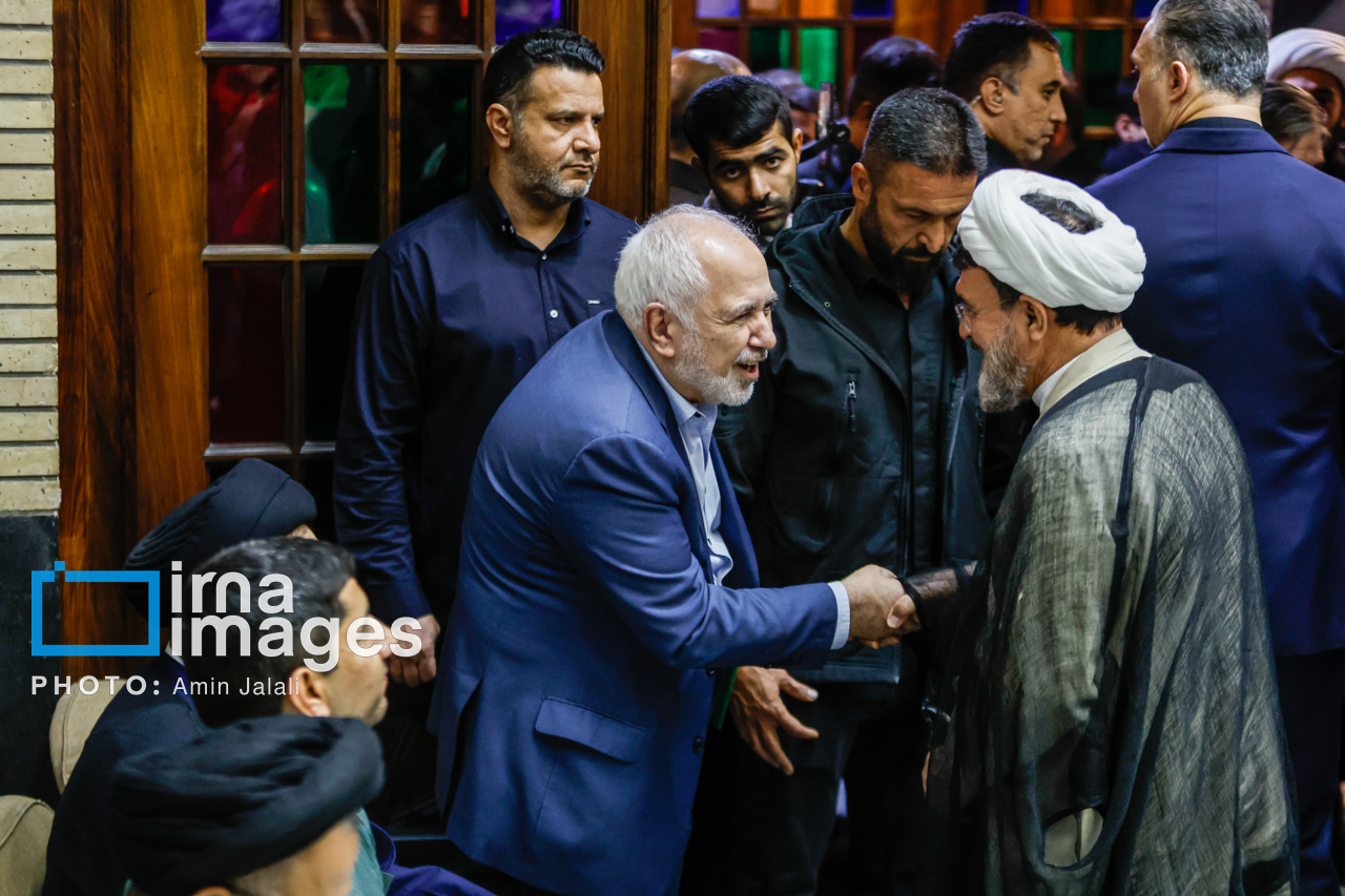 تصاویر: مراسم ختم خواهر عراقچی، وزیر خارجه