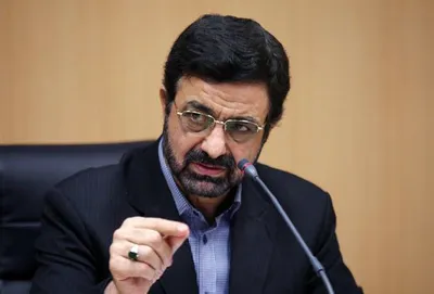 چینی‌ها به دولت روحانی اعتماد کافی ندارند وگرنه قرارداد ۲۵ ساله باید با سرعت بیشتری دنبال می‌شد / ایران با این همه ظرفیت چرا به جایگاه روسیه نرسد؟