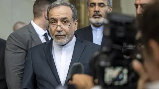 عراقچی: قرار است روز جمعه در کشور سوئیس دیداری بین هیئت‌های دوطرف انجام شود و یادداشت تفاهم را امضا کنند/شبکه ۱۳ رژیم صهیونیستی: گفت‌وگوی پرتنش میان نتانیاهو و ونس درباره لبنان/ترامپ: متن توافق احتمالاً مدتی بعد از جمعه منتشر خواهد شد؛ ممکن است در مراسم امضای توافق حضور داشته باشم و ممکن هم هست حضور نداشته باشم/عراقچی:  تفاهمنامه می‌تواند راهگشایی‌های اقتصادی برای ما داشته باشد