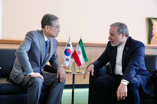 عراقچی: ایران شرایط و مولفه‌های منطقی برای پیشبرد دیپلماسی را به طرف آمریکایی منعکس کرده