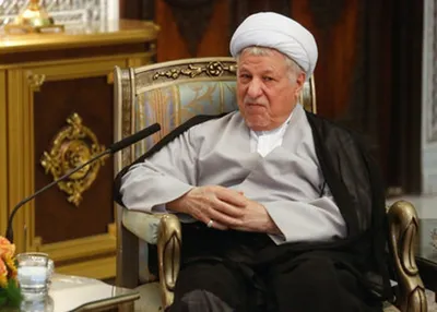 خاطرات هاشمی رفسنجانی، ۵ خرداد ۱۳۸۰: انگلیس و آمریکا نتوانستند اصلاح برنامه تحریم عراق را به تصویب شورای امنیت برسانند / در انتخابات انگلیس، اختلاف بر سر پیوستن به پول واحد اروپا (یورو) شدید است