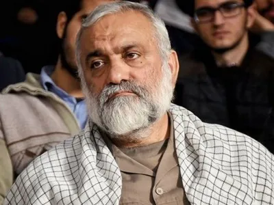 سردار نقدی: درمورد هواپیمای اوکراینی، قرائن بسیاری وجود داشت که می‌توانستیم خودمان را به آن آویزان کنیم و بگوییم اشتباهی انجام نشده / اینکه سپاه در اقتصاد ورود کند جزء مسائل استثنایی نیست؛ ثروت‌های کلان همیشه در دست نیروهای مسلح دنیاست / تبلیغاتی که در خصوص تعارض مردم با سپاه می‌شود اصلا درست نیست؛ مردم بسیار به ما احترام می‌گذارند / بانک‌های نظامی پس گرفته شده؛ حالا ته‌مانده آن هم ممکن است مؤسساتی باشد، اما ظرفیت آنها در اقتصاد یک هزارم هم نیست